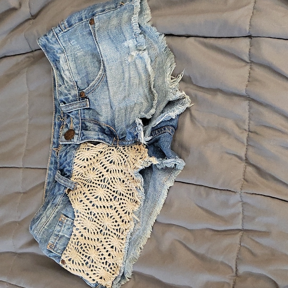 Beautiful Lace low rise Jean Shorts